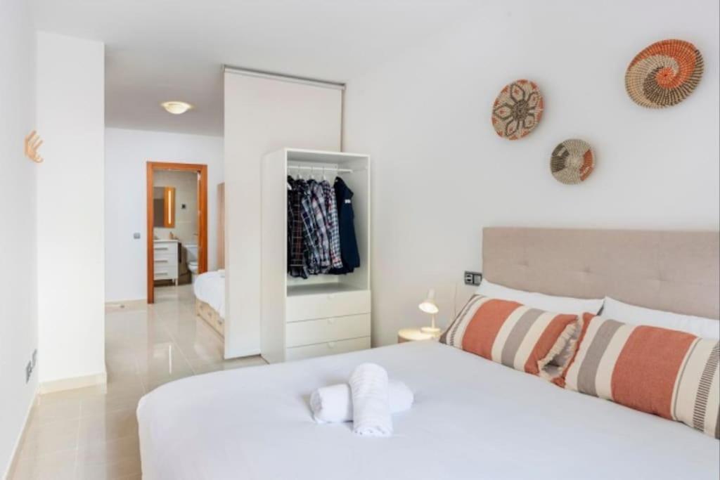 Acogedor Apartamento Cerca Del Casco Antiguo 赫罗纳 外观 照片